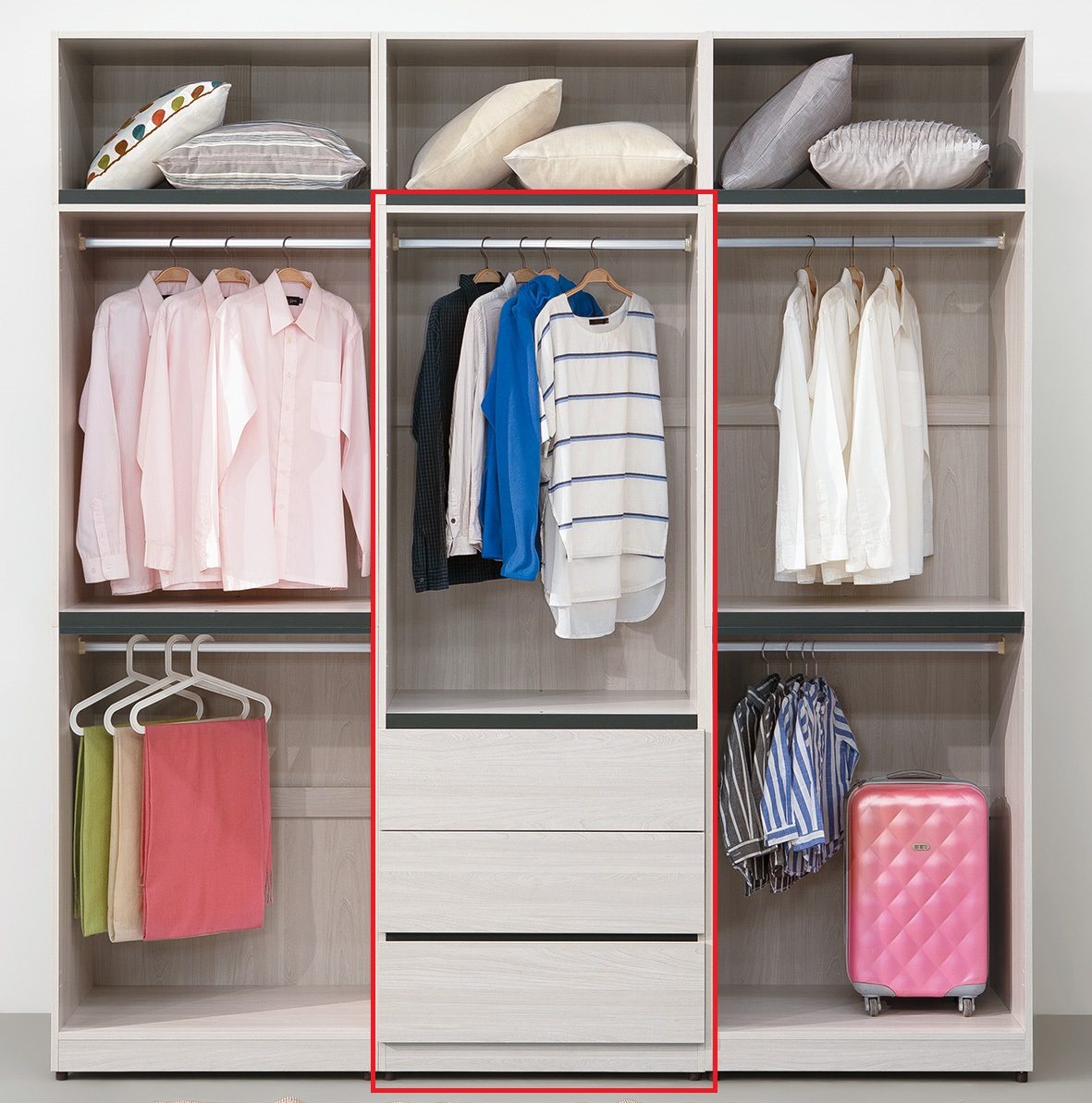 艾倫2.5尺三抽衣櫥